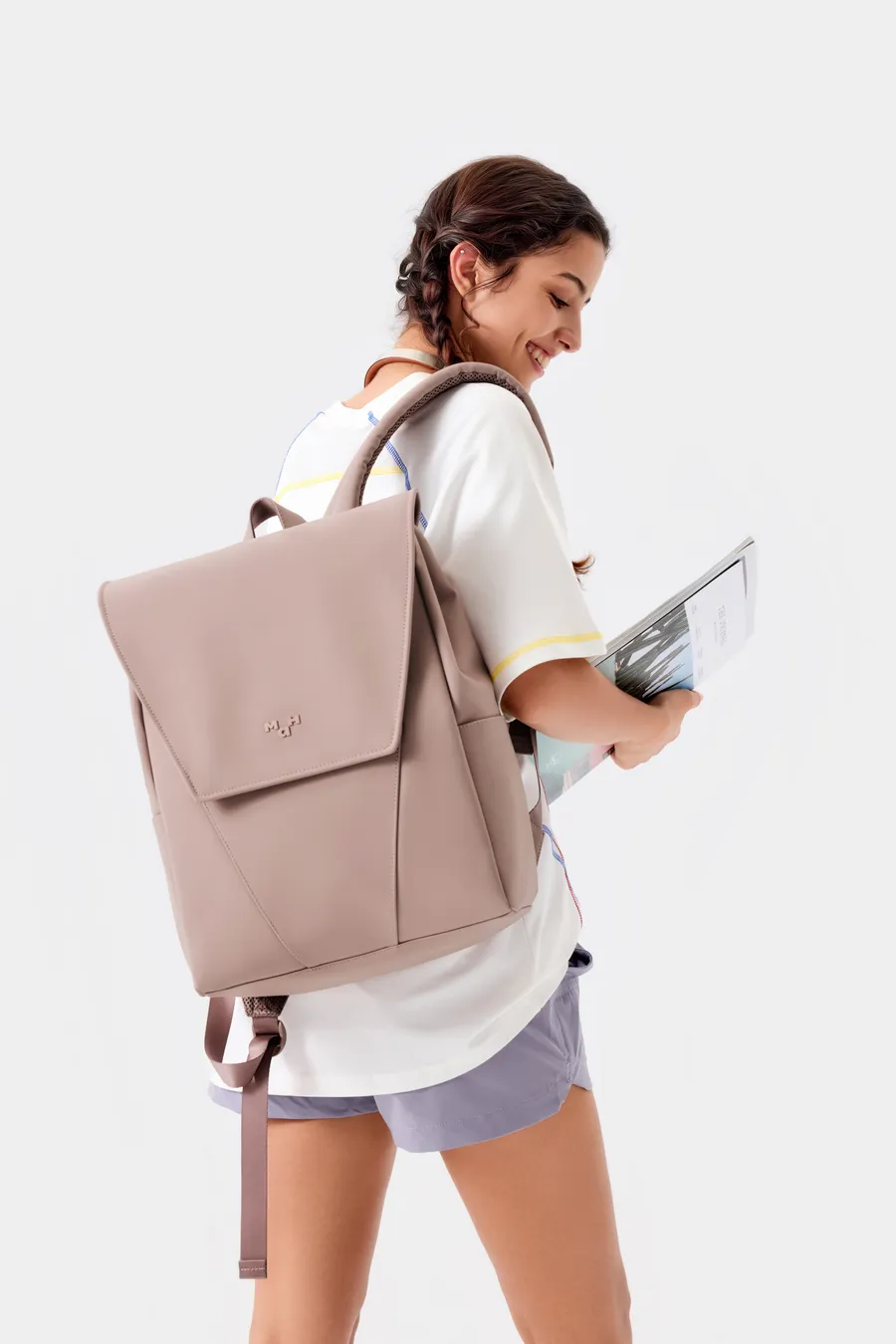 A model wearing a MaH bag from the spring/summer 2026 collection