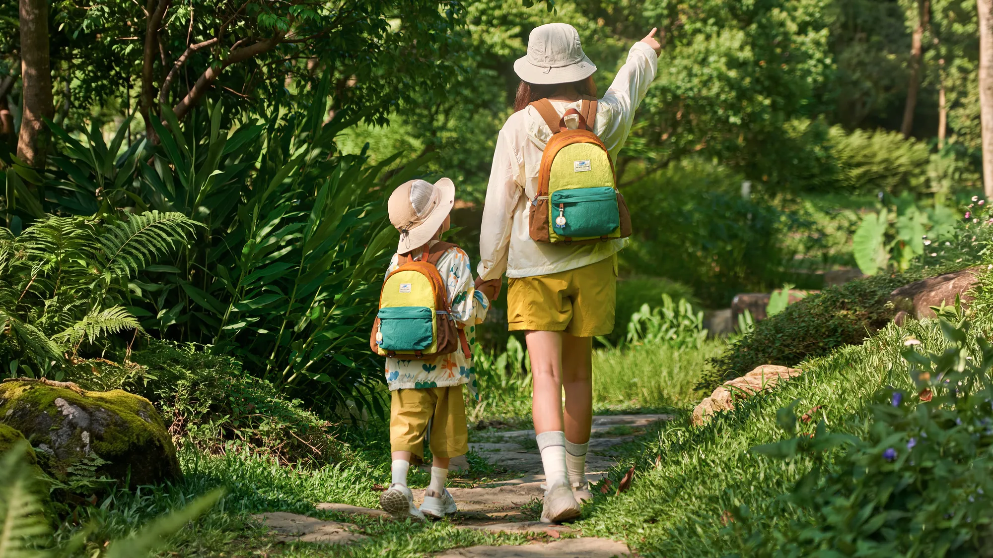 A family day out with Mr.ace Homme Kids backpacks